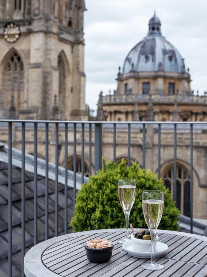 Chambre Lit King-Size avec Balcon